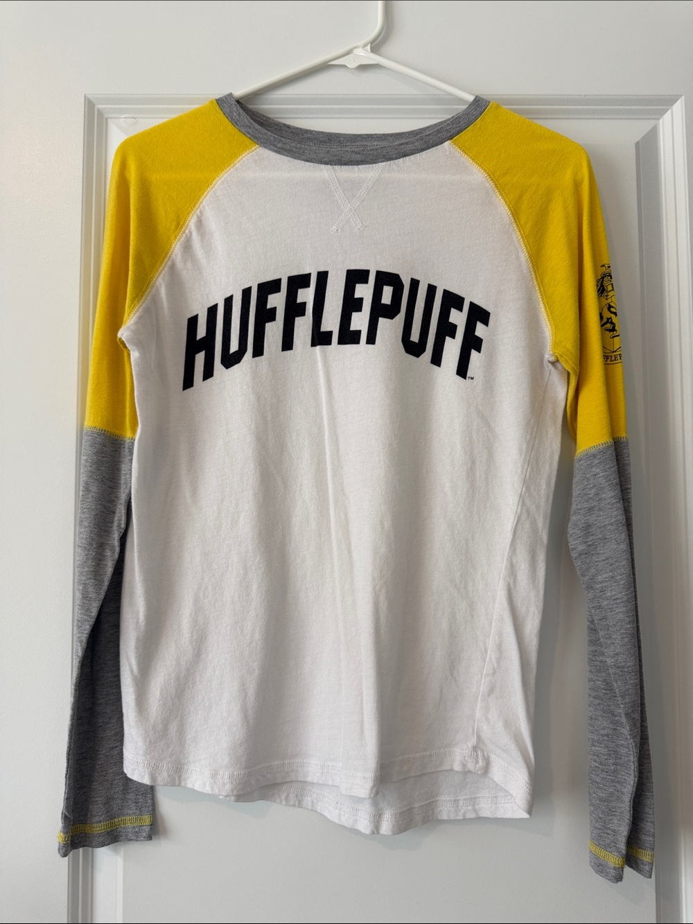 Hufflepuff Long-Sleeve Raglan Shirt - Yellow/Gray/White